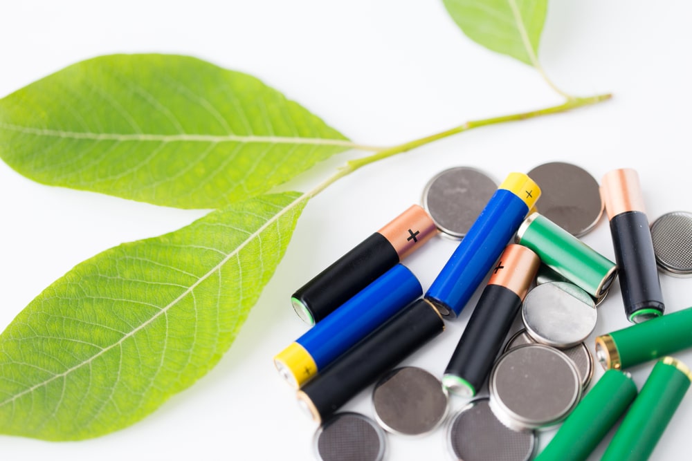 Top 4 Benefits of Rechargeable Batteries