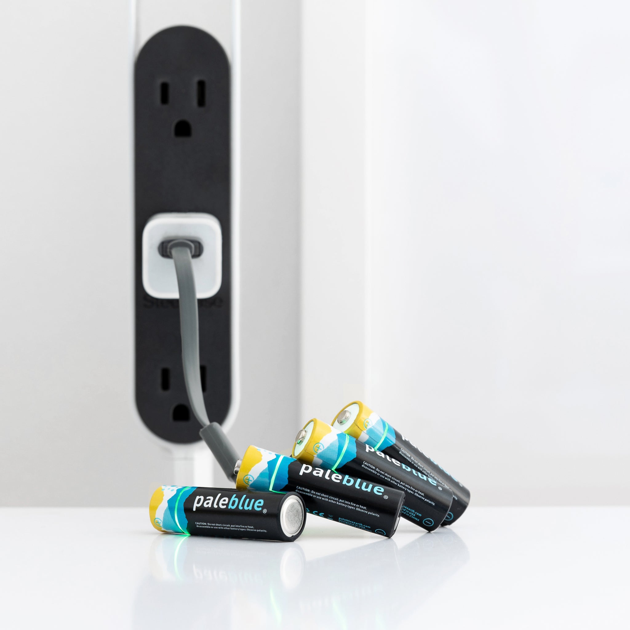 VIVID Ridgeline - AA USB Rechargeable Batteries
